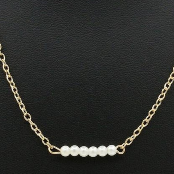 Golden Threads Jewelry - Dainty Multi Pearl Necklace